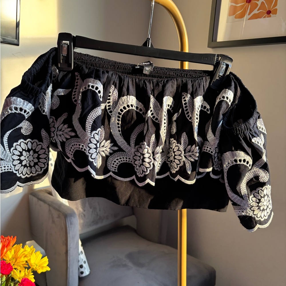 Express Black and White Embroidered Crop Top